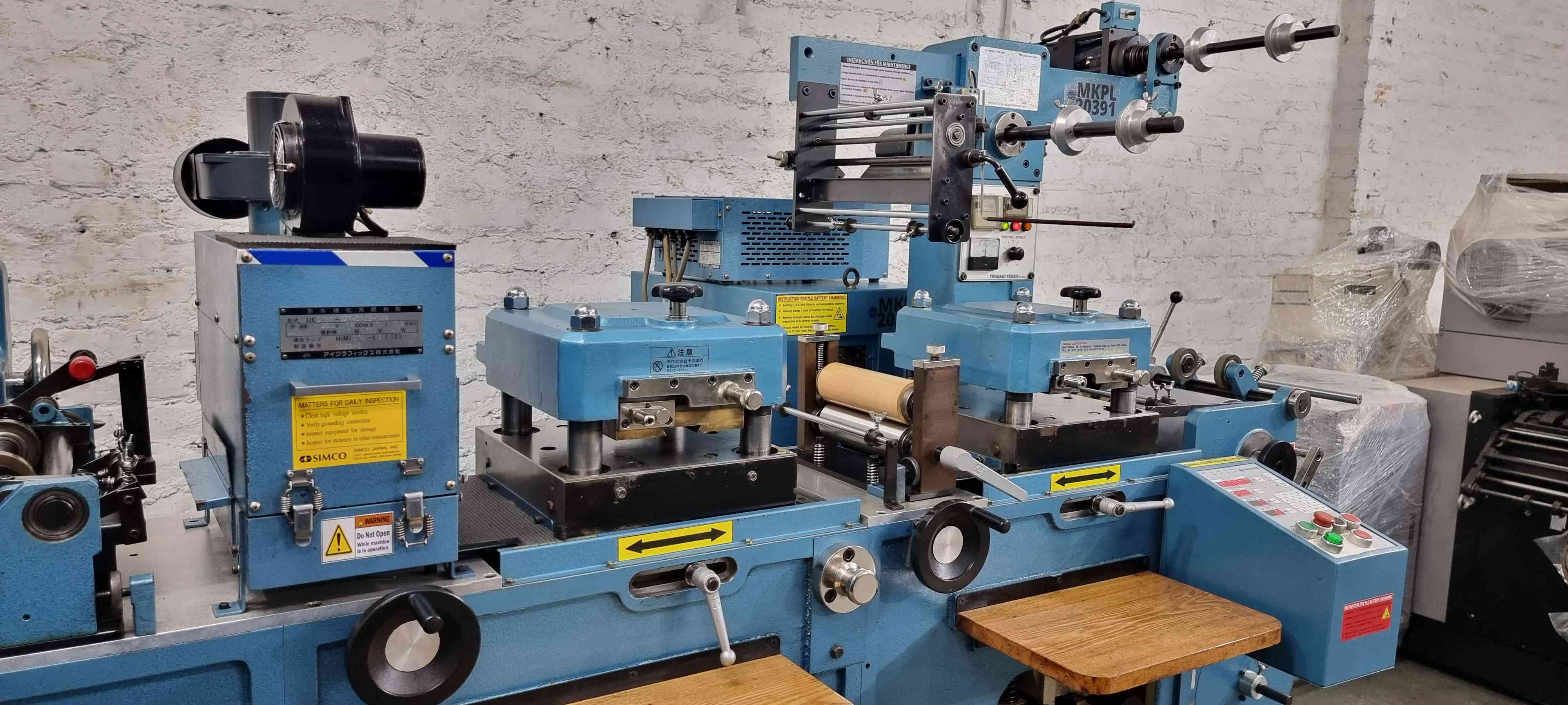 MK PRINTECS MACHINERY Printing Machine IWASAKI LDUE 200 JAPANESE 